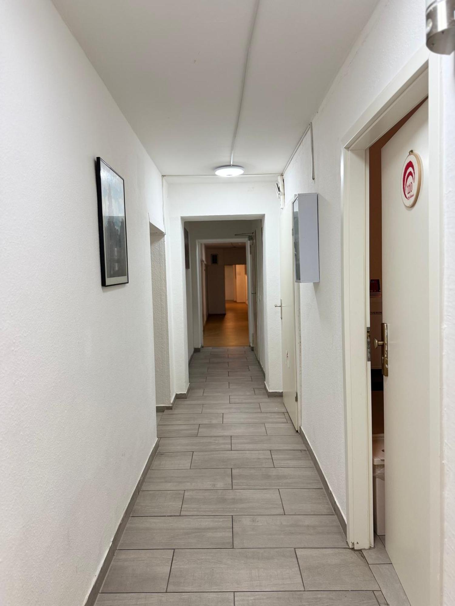 Hotel Garni Emir Cologne Exterior photo
